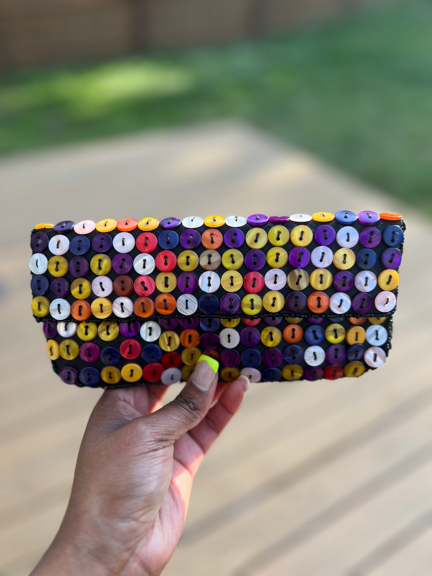 Button Clutch